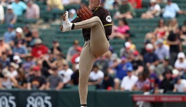 Walker Buehler dominates San Francisco, strikes out 7