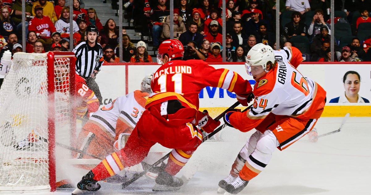 Granlund caps hat trick with OT winner as Ducks defeat Flames 3-2