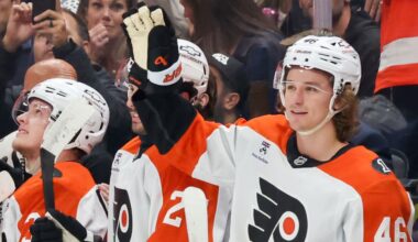 Zegras receives tribute from Ducks during 1st game back in Anaheim