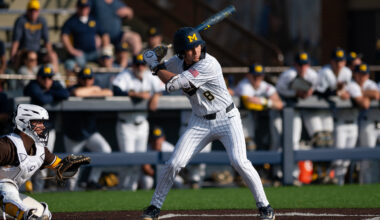 Michigan can’t overcome slow start in 7-6 defeat to Oakland