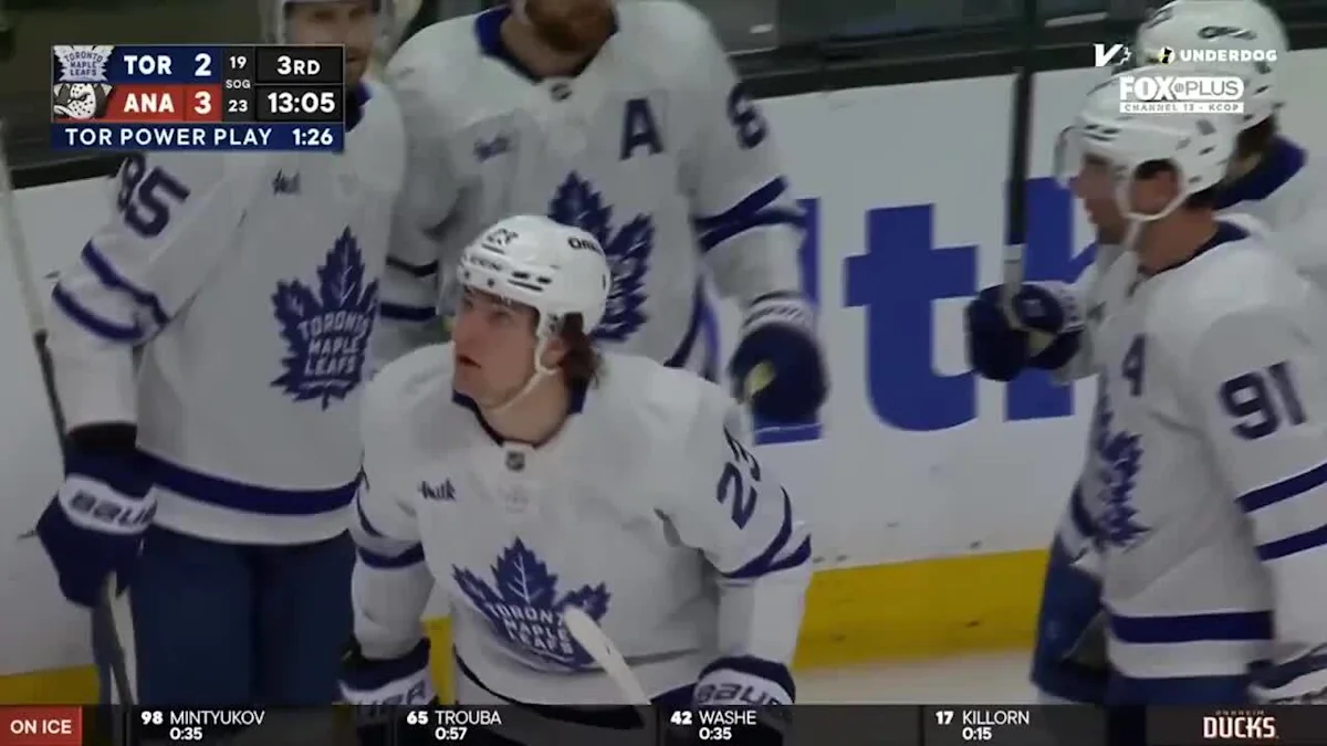 Matthew Knies with a Powerplay Goal vs. Anaheim Ducks