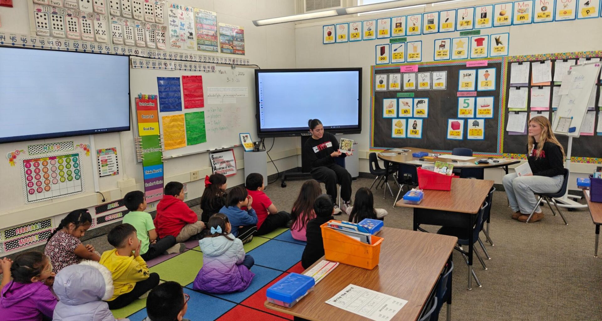 FCC Women Athletes Read To Elementary Children For Read Across America Week – The Rampage Online