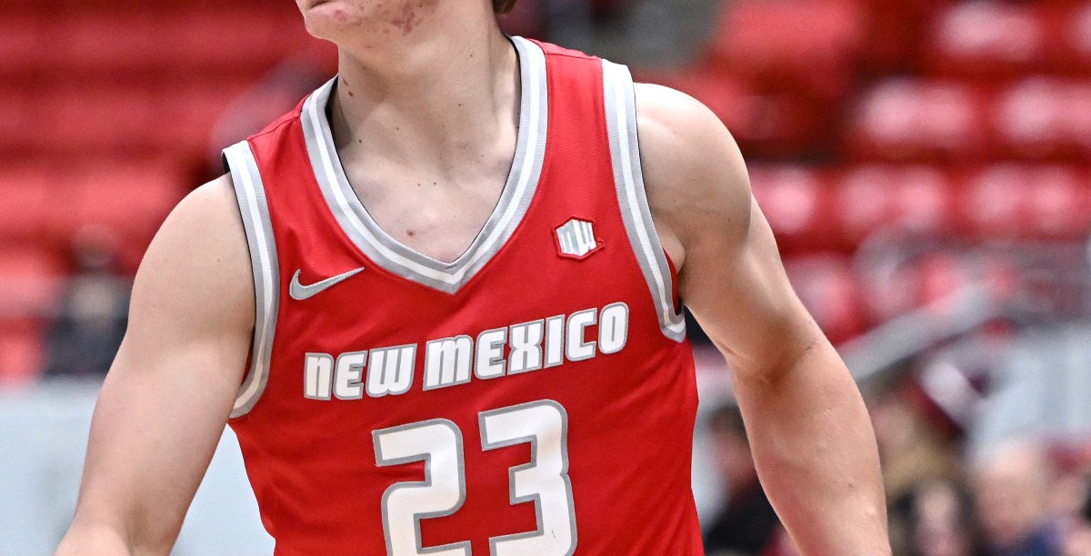 Lobos Begin Title Defense in Las Vegas Against Surging Spartans in Vegas