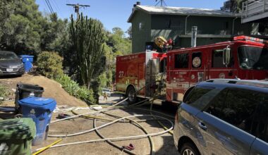 Home destroyed after fire threatens Hollywood Hills neighborhood, Los Angeles firefighters say