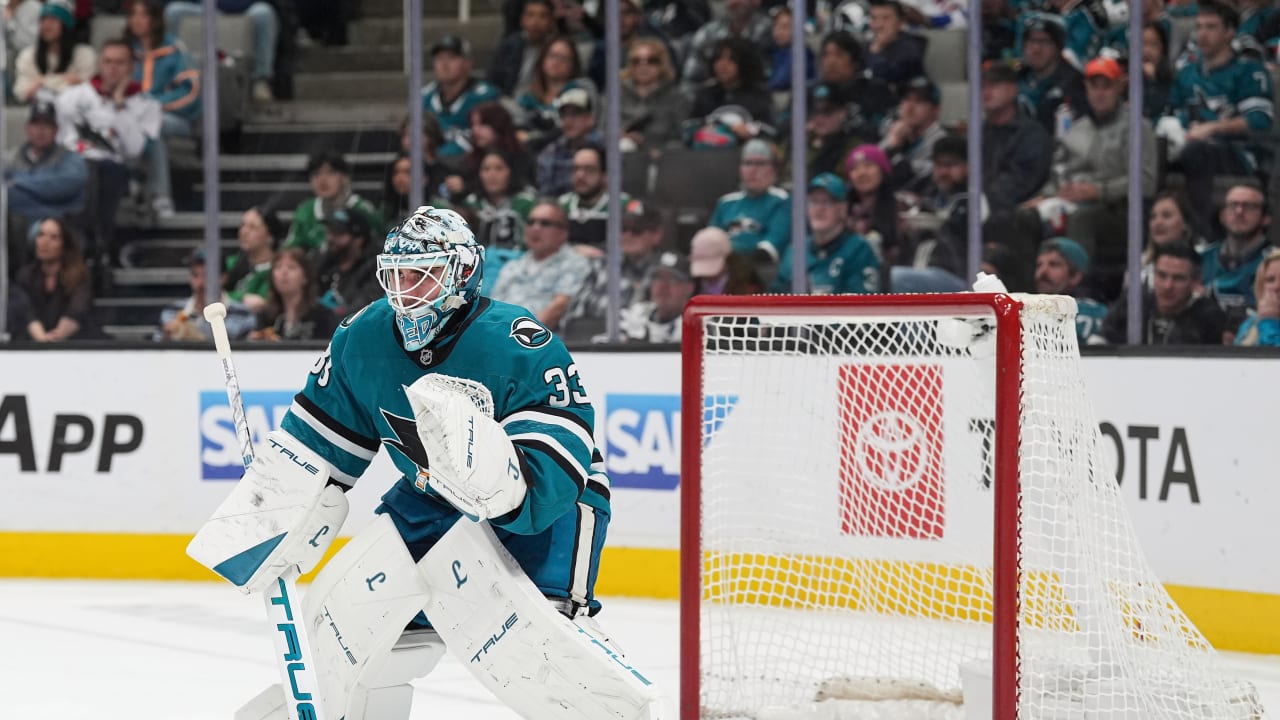 Sharks sign goaltender Alex Nedeljkovic to a two-year contract extension