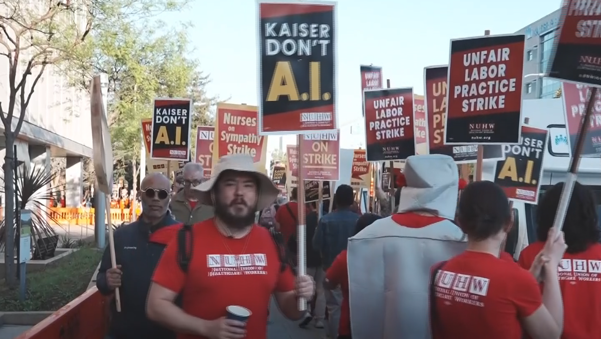 2,400 Kaiser mental health professionals strike in Northern California over AI concerns