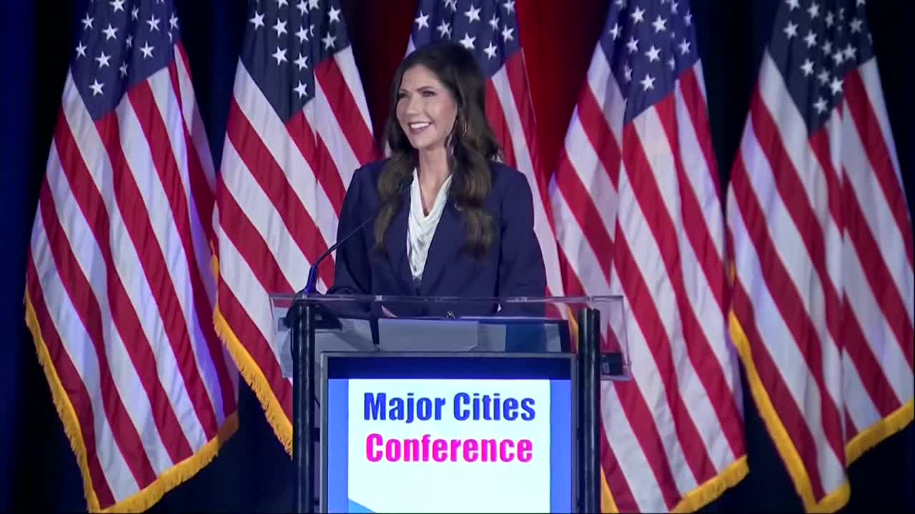 Noem addresses crowd post-ouster; discusses San Francisco