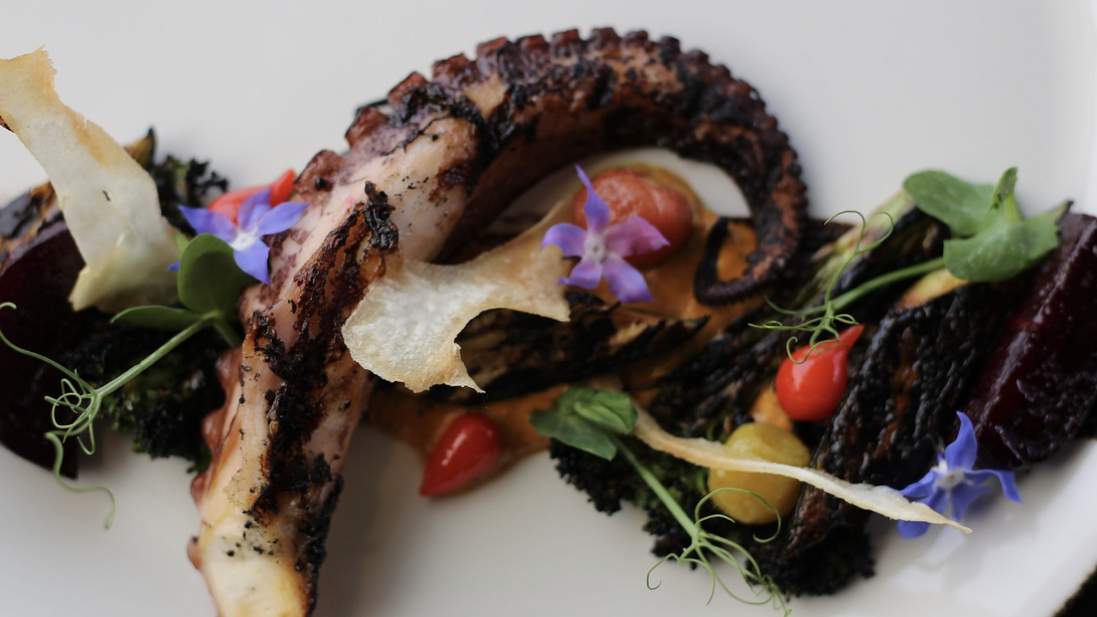 This Vibrant Long Beach Restaurant Serves Some Of The City's Best Seafood