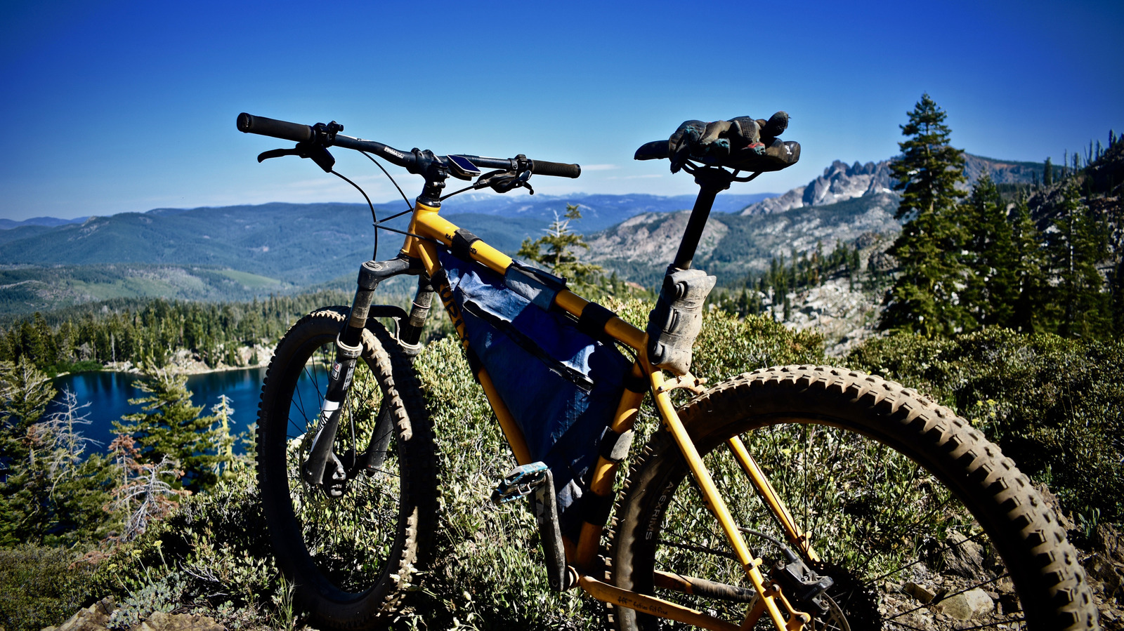 Hands-Down California's 5 Best Mountain-Biking Trails, According To Reviews