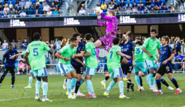 Andrew Thomas, Brian Schmetzer named to MLS Team of the Matchday for Matchday 4