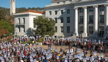 What UC grad students, professional staff could get in union deals