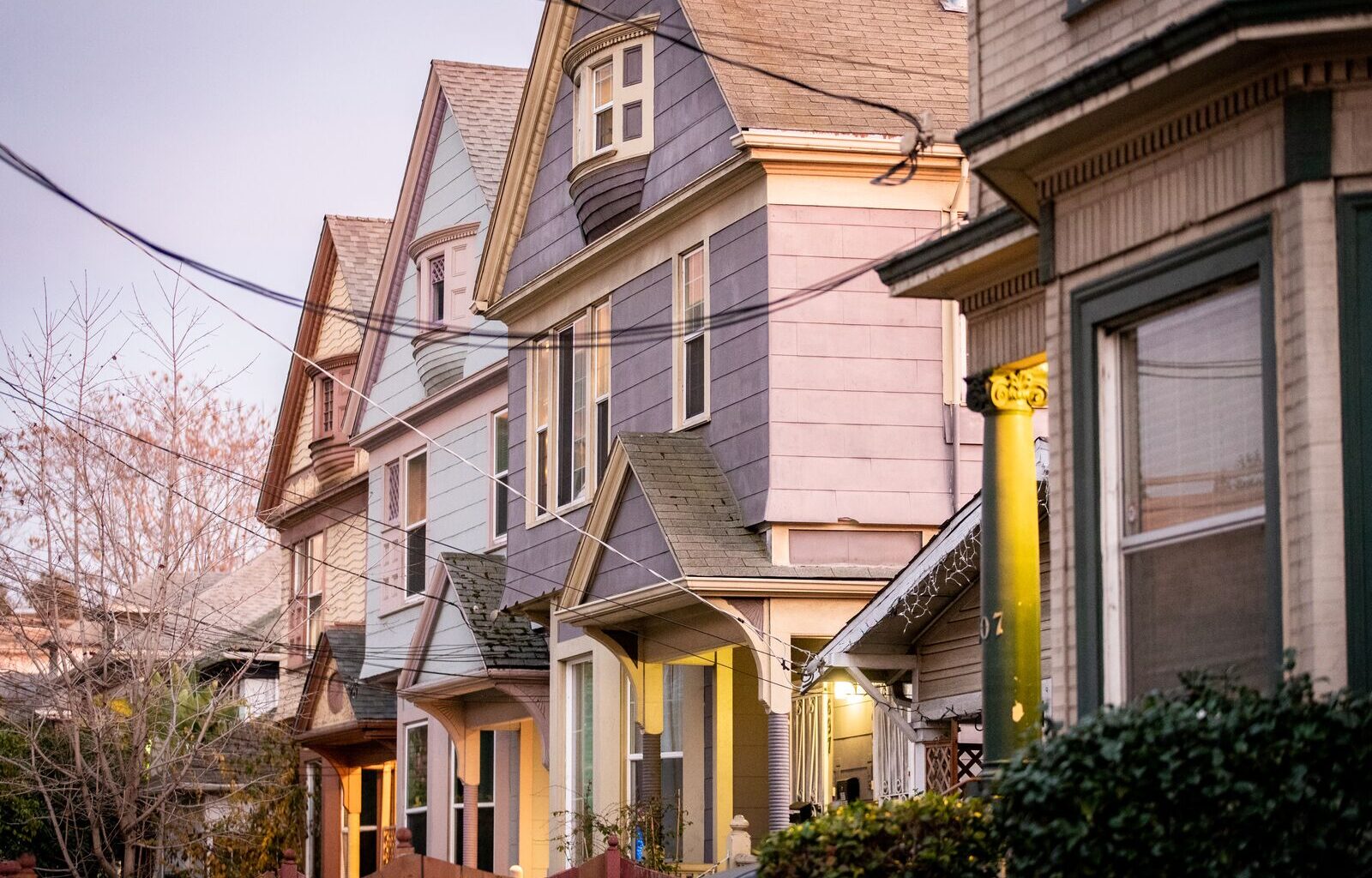 Toxic lead paint will be abated in 50 Oakland homes