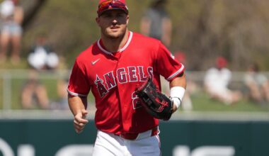 Los Angeles Angels right fielder Mike Trout (27) runs from the outfield against the San Diego Padres in the first inning at Tempe Diablo Stadium.