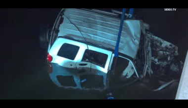 Two dead after jeep goes off Bridge and lands in water in Chula Vista, police say – NBC 7 San Diego