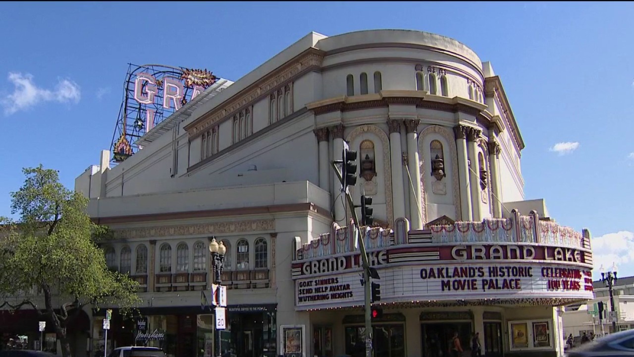 Grand Lake Theatre in Oakland celebrates 100 years 
