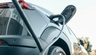 San Francisco leaders unveil plan to expand curbside EV chargers across the city