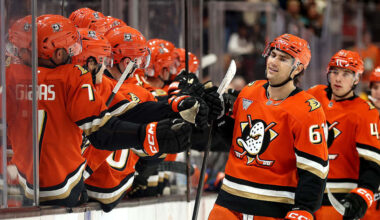 Cutter Gives Anaheim the Lead