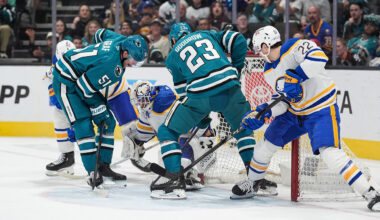 Lyon blanks Sharks with 23 saves