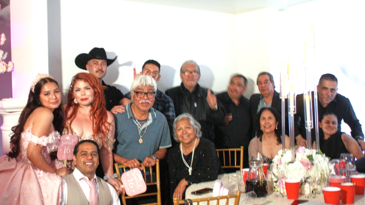 San Diego moms say quinceañera photos fall short after long wait – NBC 7 San Diego