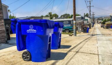 Former San Diego mayor leads charge to repeal trash tax