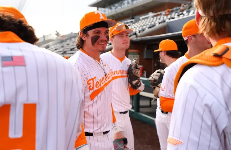 Tennessee Baseball Coasts Past Oakland For Midweek Victory