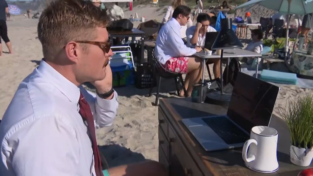 Remote work meet-up draws dozens to San Diego’s Pacific Beach – NBC 7 San Diego