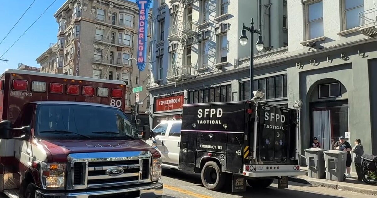 Barricaded suspect in standoff with police in San Francisco's Tenderloin neighborhood
