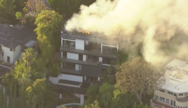 Los Angeles firefighters extinguish large fire at Hollywood Hills home