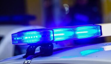 Knife-Wielding Woman In Long Beach Arrested by SWAT: Police