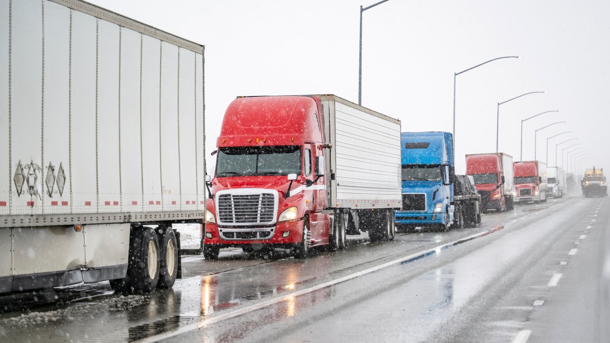 California DMV ordered to cancel nearly 13,000 immigrant trucker licenses – NBC 7 San Diego