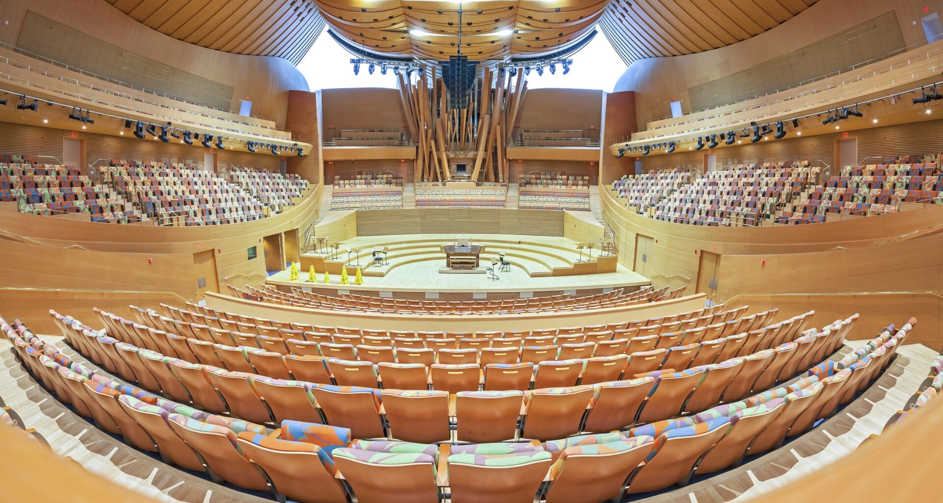 LA Phil Unveils Upcoming Walt Disney Concert Hall Season