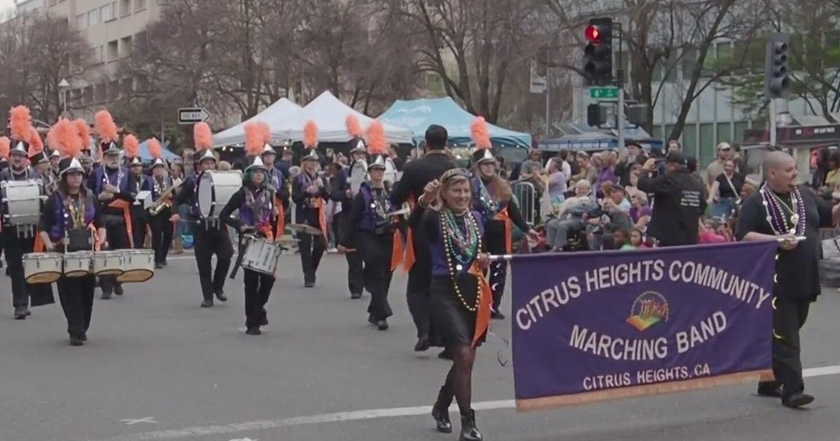 City of Trees Parade and Mardi Gras Festival Parade draws thousands to Sacramento