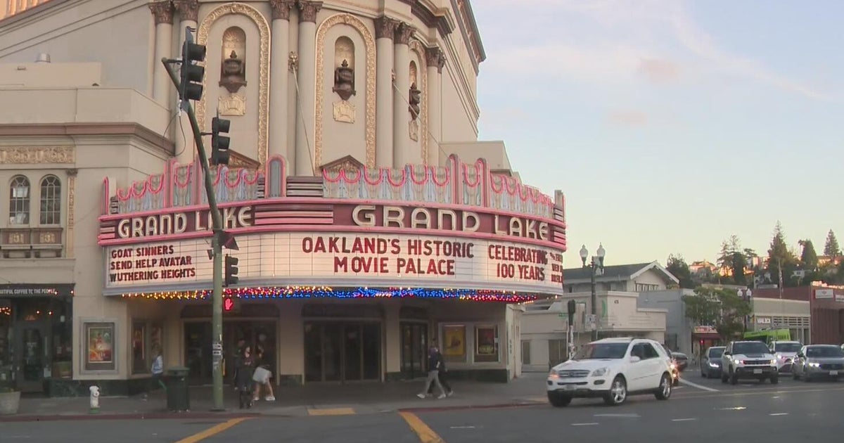Oakland's Grand Lake theater celebrating 100 years, will have day of free movie showings