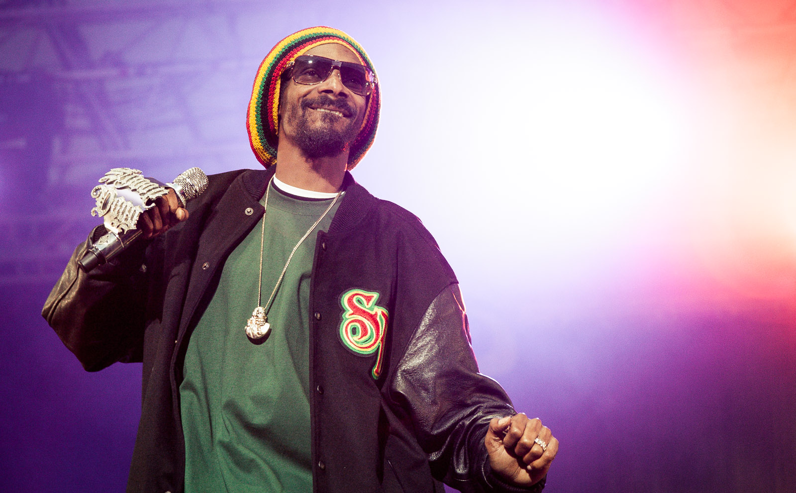 Snoop Dogg to Headline Long Beach Amphitheater Opening
