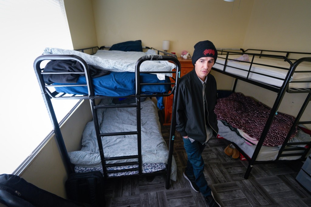 Homeless shelters are full. Could beds in private homes offer a solution? – San Diego Union-Tribune