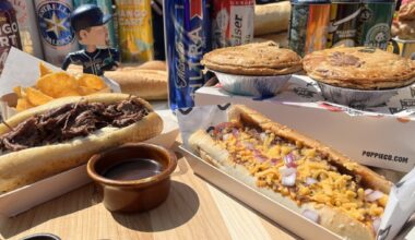 Play ball! We tried the new food at Petco Park this season. Here are our picks. – San Diego Union-Tribune