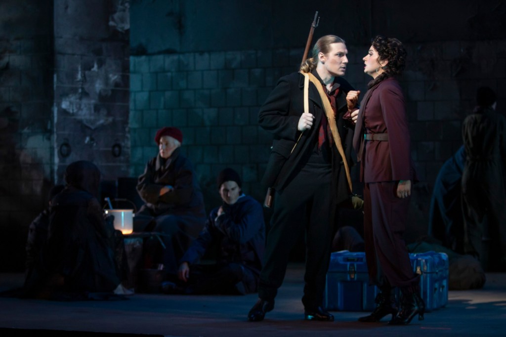 San Diego Opera’s lavish ‘Carmen’ is vivid and violent – San Diego Union-Tribune