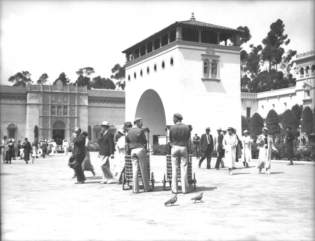 The Fine Arts Gallery (renamed the San Diego Museum of Art in 1978) can be seen behind the Arch of the Future in Balboa Park's Plaza de Panama during the 1935 California Pacific International Exposition. (San Diego History Center)