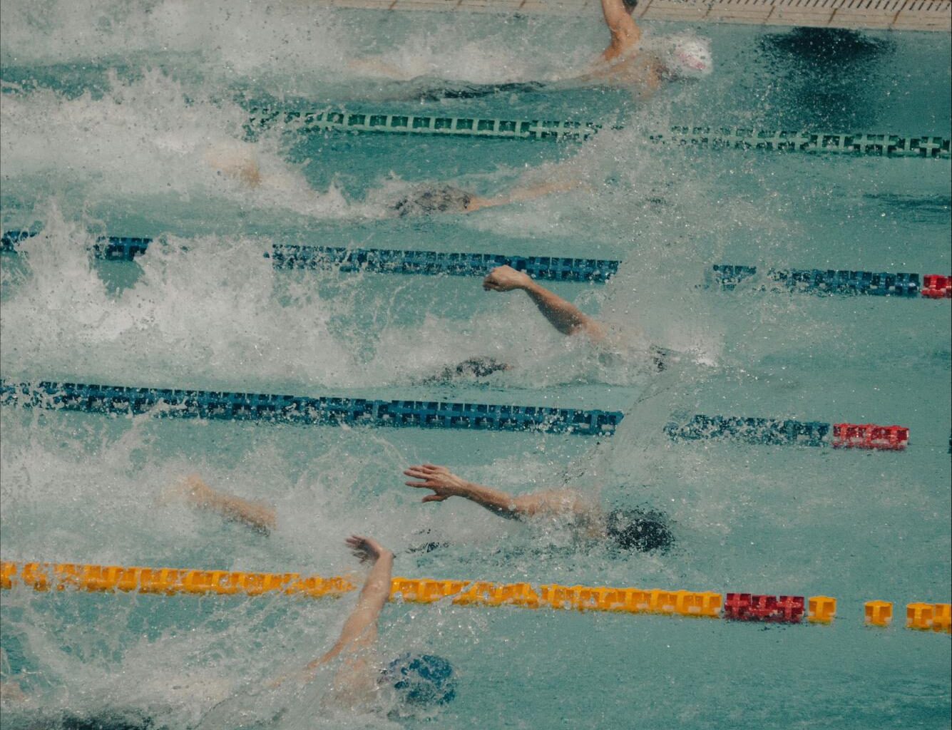 Chasing the rings – The Oakland Post