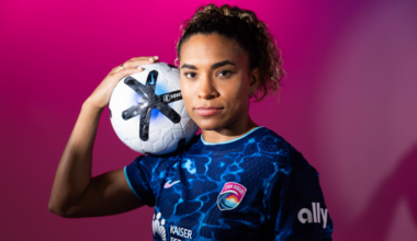 NWSL: Macario signs record contract with San Diego Wave