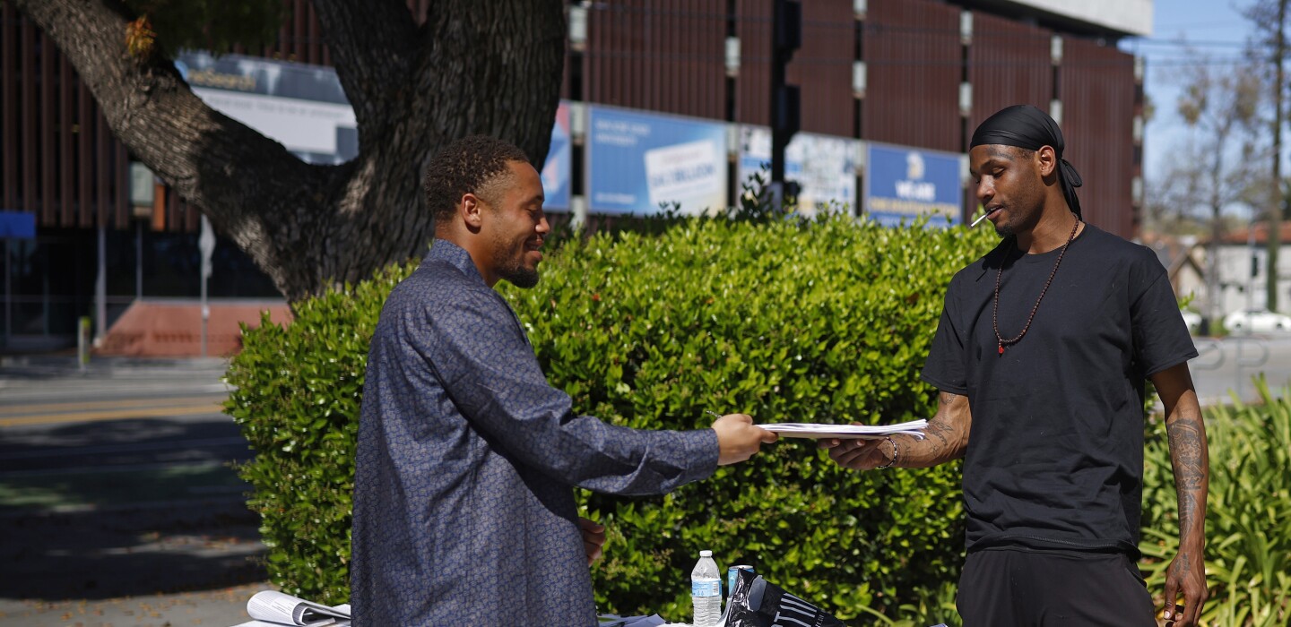 Billionaires Fund Ballot Campaign to Block California Wealth Tax