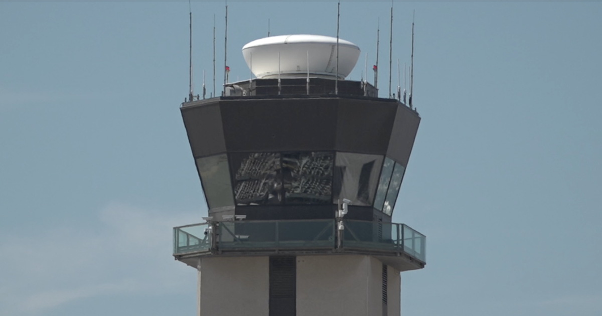 San Diego airport delays highlight air traffic controller concerns