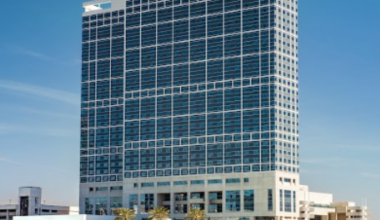 Easter in Bloom: Waterfront Dining, Spring Sips & Family Fun at Hilton San Diego Bayfront