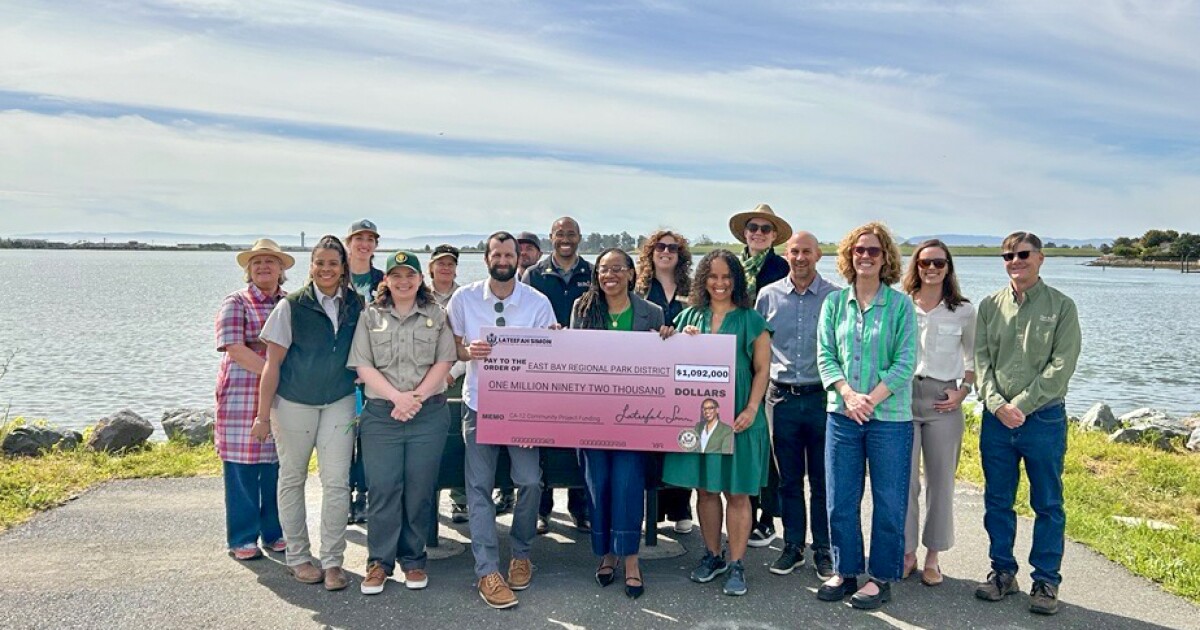 East Oakland shoreline gets a new park