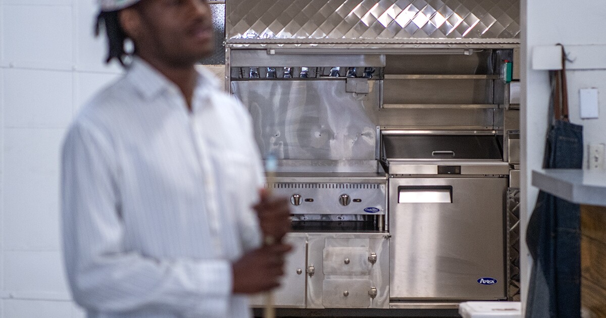 Long Brach vendor carts