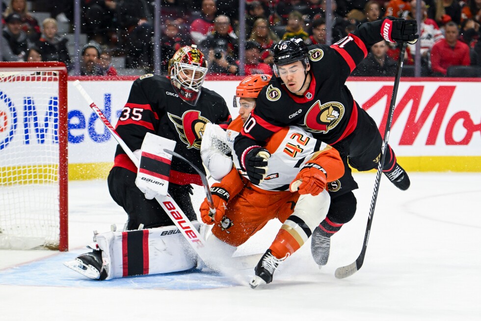 Ullmark earns second shutout of the season as Senators blank Ducks 2-0
