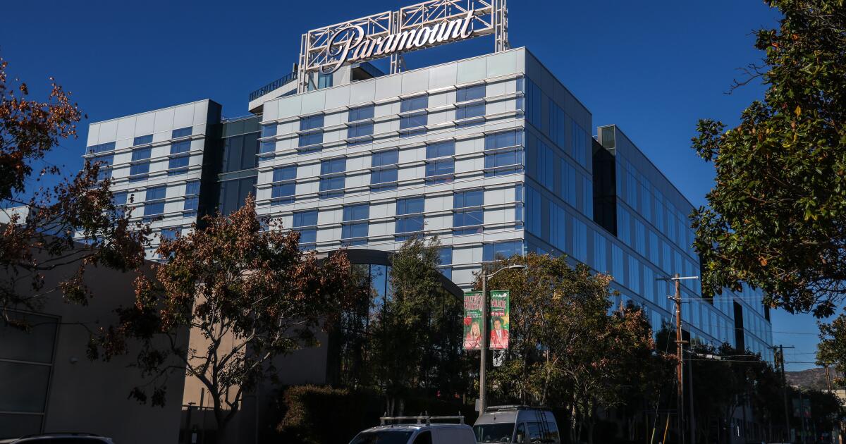 Democrats call for review of Paramount's Middle Eastern financial backers