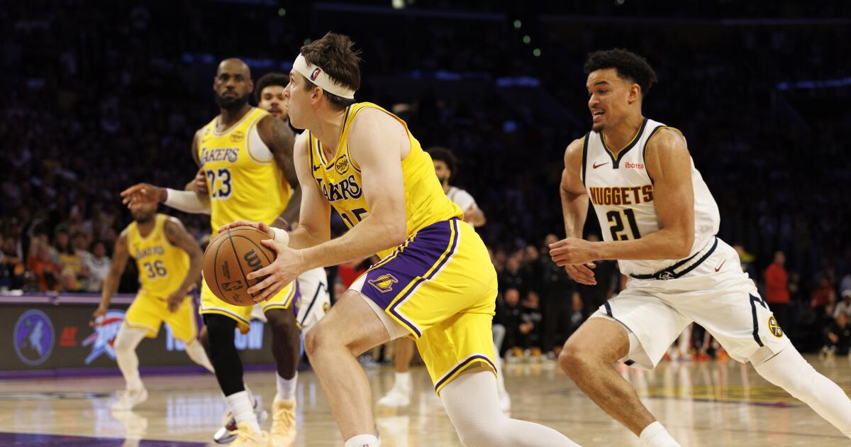 How Austin Reaves pulled off a perfect missed free throw for Lakers