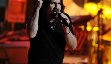 Tommy DeCarlo dead: Boston fan turned lead singer was 60