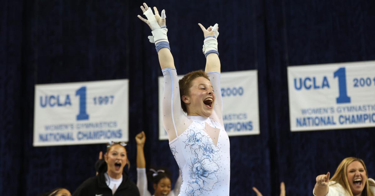 UCLA freshmen draw on their elite gymnastics roots to help Bruins